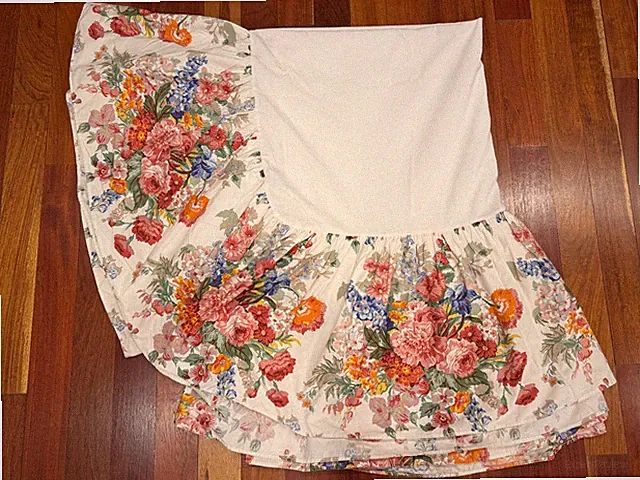 Vintage Ralph Lauren Southampton Beach House Bed Skirt, King Size w/15" Drop